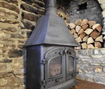 2 bedroom cottage to rent - Photo 2