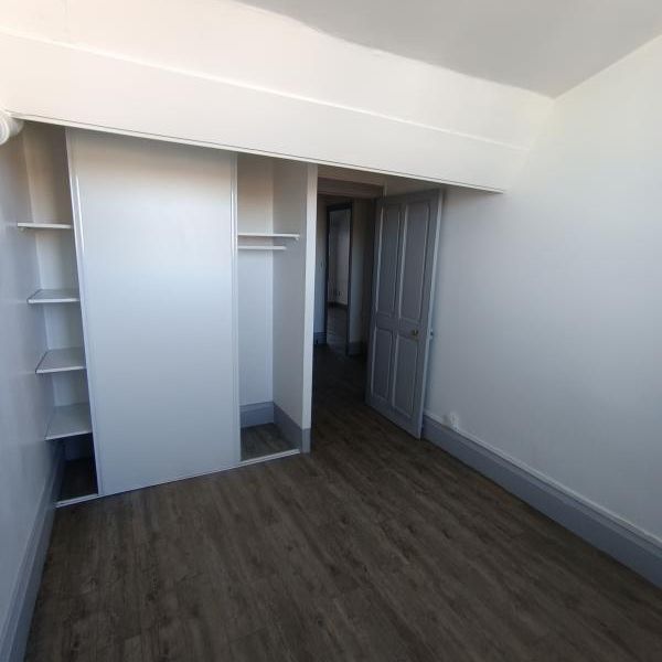 Location Appartement 3 pièces 48m² LYON 7ème - Photo 1