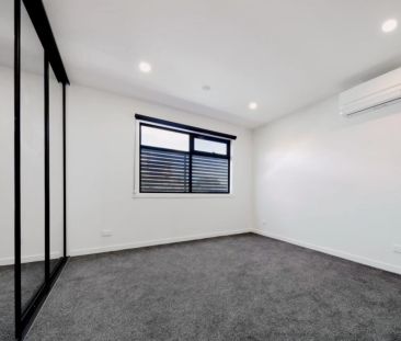 1 Bedroom - Photo 4
