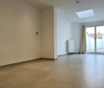 Instapklare stadswoning met 3 slaapkamers op rustige locatie te cen... - Photo 1