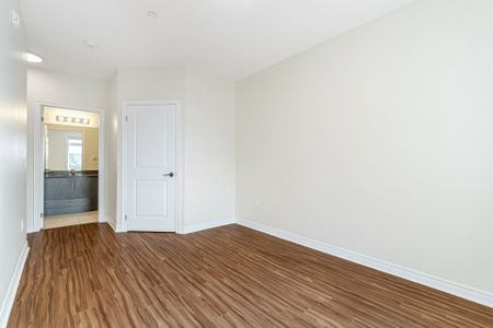 For Lease - 39 New Delhi Drive Unit# 209, Markham, Ontario - Photo 2