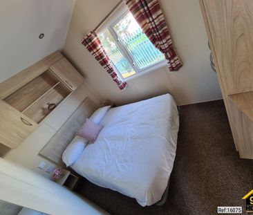 2 bed Park Home in Newquay , Crantock, Newquay, TR8 5EW - Photo 4