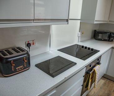 Guest Road, Sheffield, S11 - Photo 1