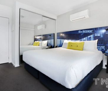 “High Floor 1 Bedroom” - Photo 3