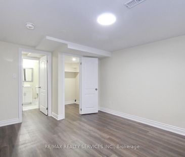 For Lease - 32 Sanford Crescent, Brampton, Ontario - Photo 2