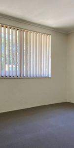 CENTRALLY LOCATED! - Photo 3