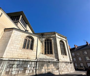 Location Appartement 2 pièces 47m² ORLEANS 45000 - Photo 5