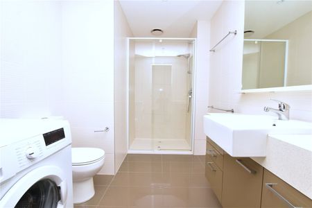 1110/241 City Road - Photo 3