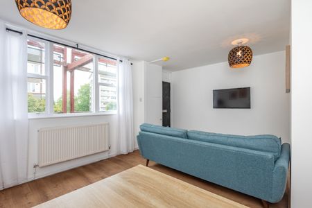 1 Bed Flat, Hazel Grove, SE26 - Photo 2