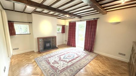 4 bedroom detached house to rent - Photo 4