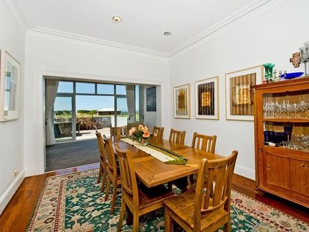 32 Ocean Street, Clovelly - Photo 3