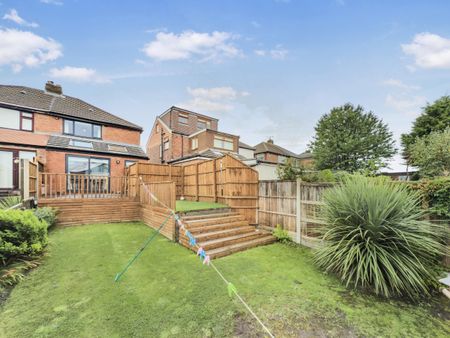 Colinmander Gardens, Ormskirk - Photo 3