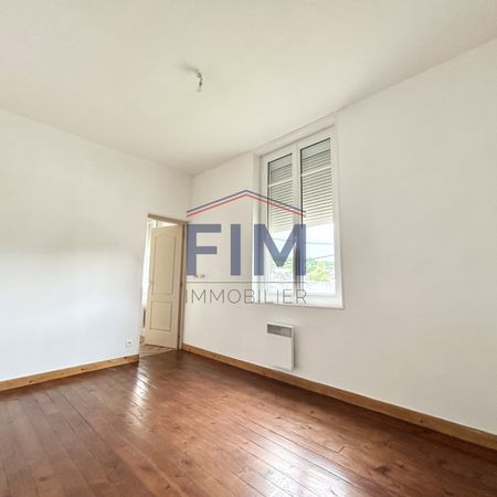 Location Appartement 3 pièces 66m² AUMALE 76390 - Photo 3
