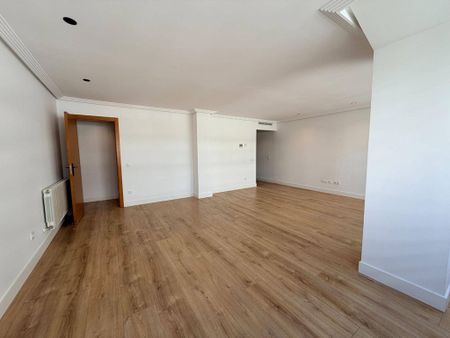 2 room luxury Apartment for rent in Madrid, Autonomous Region of Madrid - Foto 2