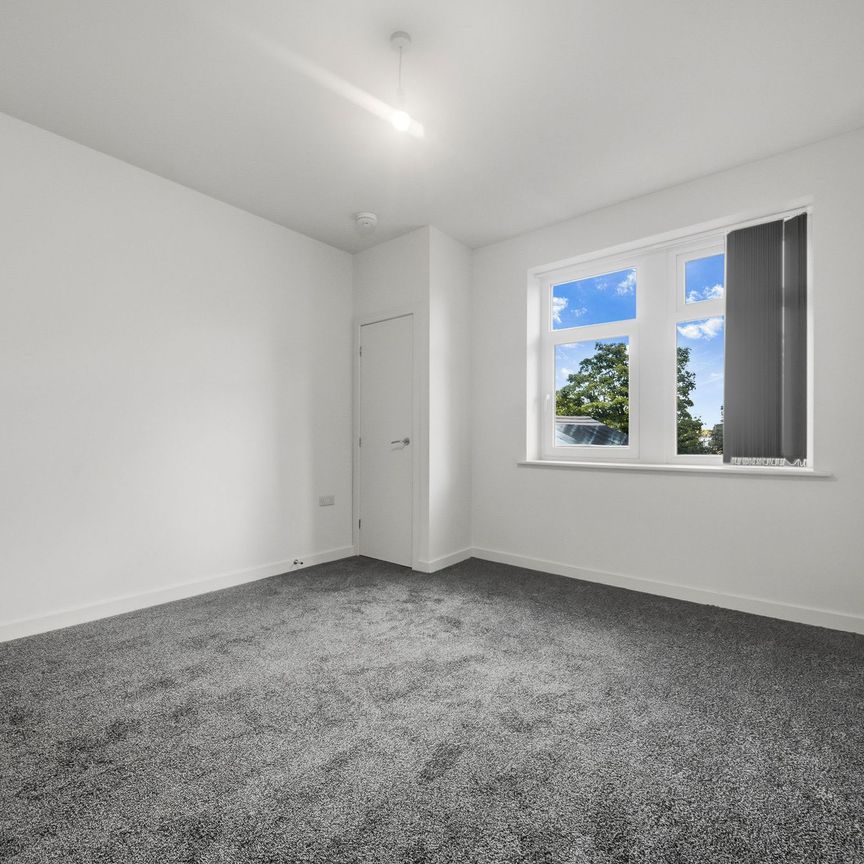 Station Road, Padiham - Photo 1