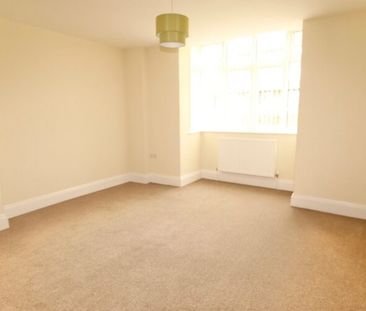 2 bedroom garden apartment to rent - Photo 5