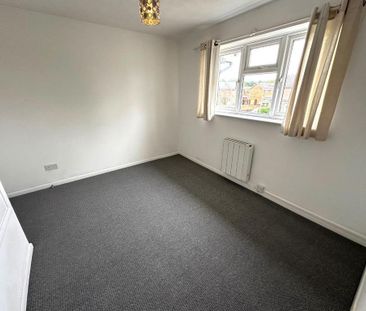 2 bedroom end of terrace house to rent - Photo 5