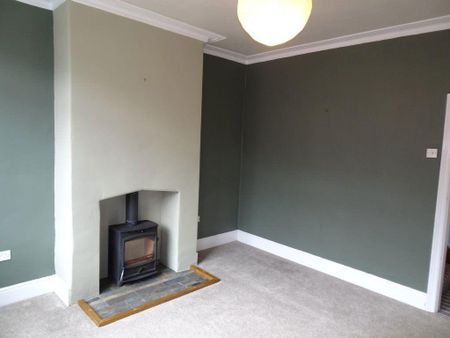 3 bedroom terraced house to rent - Photo 5