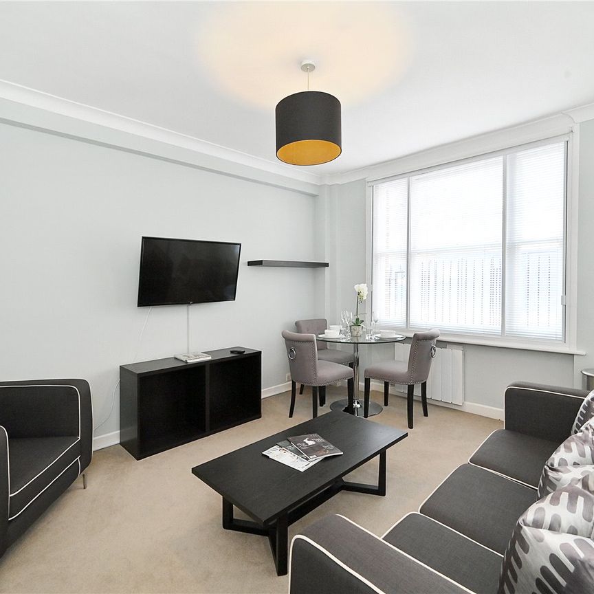 Hill Street, Mayfair - Photo 1