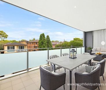 Arriva Strathfield | Huge Luxury 3 Bedroom Apartment - Photo 6