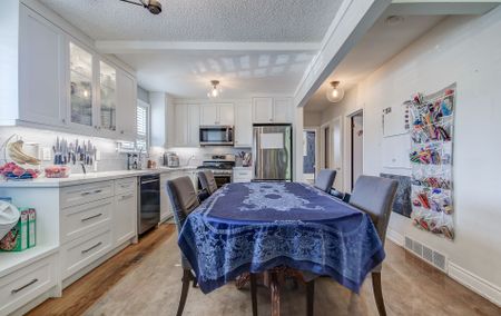 For Lease - 40 Lady Bank Road, Toronto, Ontario - Photo 3