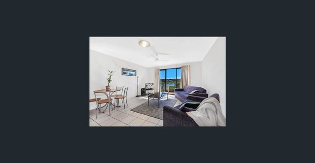 🔥 PRIVATE LOCKABLE ROOM WITH ENSUITE – All Bills Included 🔥 Available Now 🔥 - Photo 1