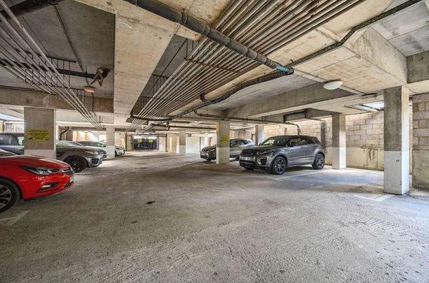 Grantley Heights, Kennet Side, Reading, RG1 - Photo 1