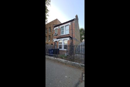 Room in a Shared House, Bollo Bridge Road, W3 - Photo 4