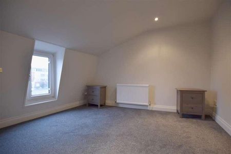 Holmesdale Road, Reigate, RH2 - Photo 3