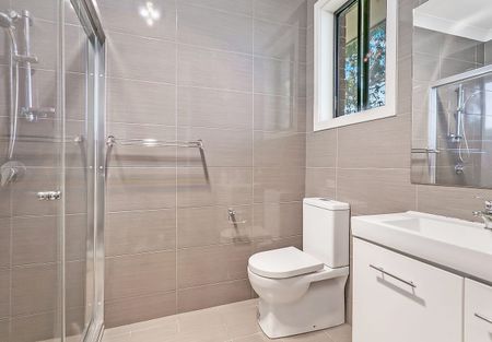 56A Dawn Drive, Seven Hills NSW 2147 - House For Rent | Domain - Photo 5