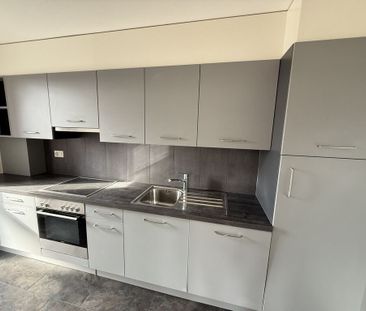 Stunning view - 3 months of net rent offered - Photo 5