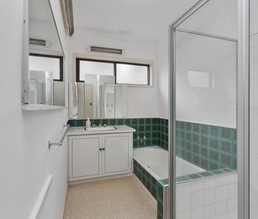 Skenes Surf Shack - Photo 4