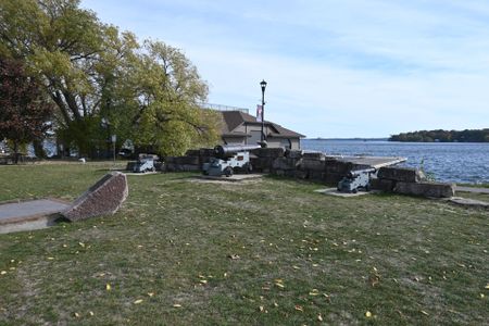 For Lease - 130 Water Street Unit# 207, Gananoque, Ontario - Photo 5