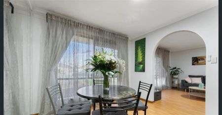 Entertainers Delight 4 bed/2 Bath/Separate Rumpus & In ground Swimming Pool plus Entertaining Area - Photo 4