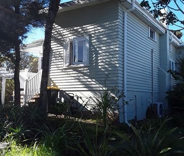 Charming 2BR Home with Garden! - Photo 3