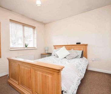 2 bedroom semi-detached house to rent - Photo 6