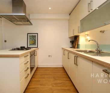 2 bedroom apartment to rent - Photo 4