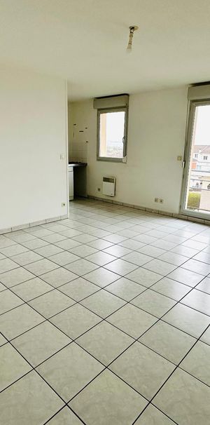 Location Appartement 2 pièces 52m² REIMS 51100 - Photo 1