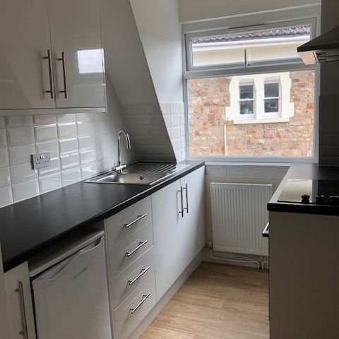 1 Bedroom Home – To Let - Photo 1