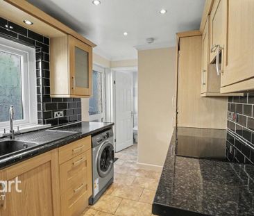 2 bedroom terraced house to rent - Photo 6
