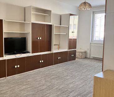 Pronájem bytu 3+1 73 m² - Photo 2