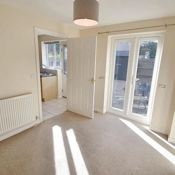 4 bedroom townhouse to rent - Photo 1