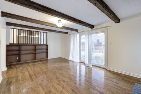 For Lease - 163 Castle Crescent, Oakville, Ontario - Photo 4