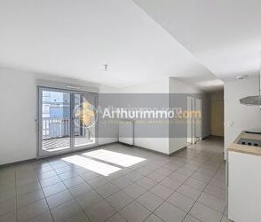 Location Appartement 3 pièces 64 m2 à Clermont-Ferrand - Photo 3