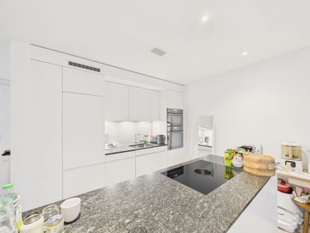 Einzigartige 2.5-Zimmer-Wohnung in Zürich mit Balkon und Garage - Photo 3