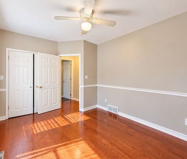 For Lease - 676 Emery Street, London South, Ontario - Photo 4