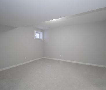 For Lease - 333 Peninsula Road, Barrhaven, Ontario - Photo 3