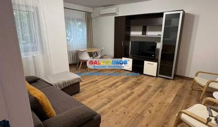 Inchiriere apartament 2 camere decomandat Piata Veteranilor/parcare - Photo 3