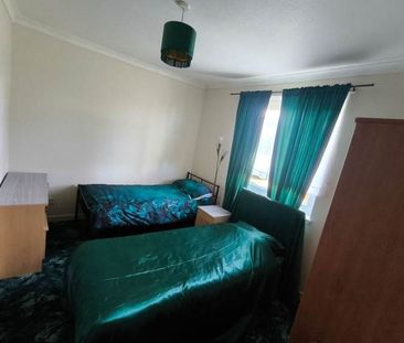 Room in a Shared House, Cummings Park Road, AB16 - Photo 3