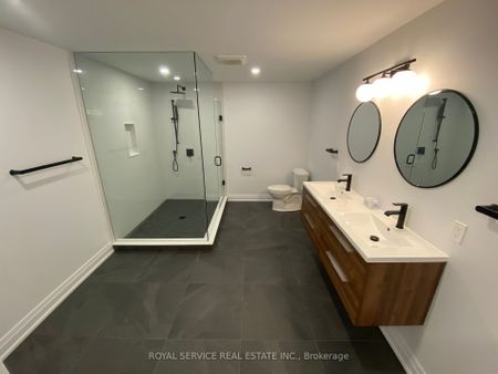 For Lease - 61 Waywell Street Unit# B, Whitby, Ontario - Photo 3